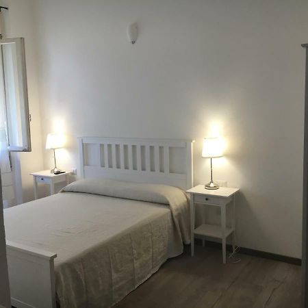 D'Annunzio Rooms Olbia Dış mekan fotoğraf